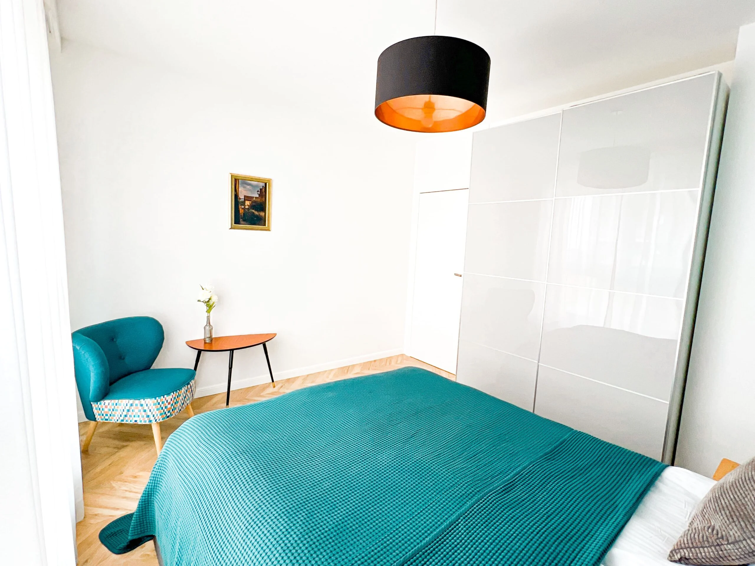 Apartament Deluxe - Sypialnia z szafą