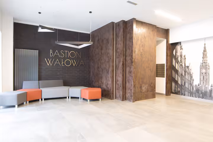 Apartament Deluxe - Wejście do budynku