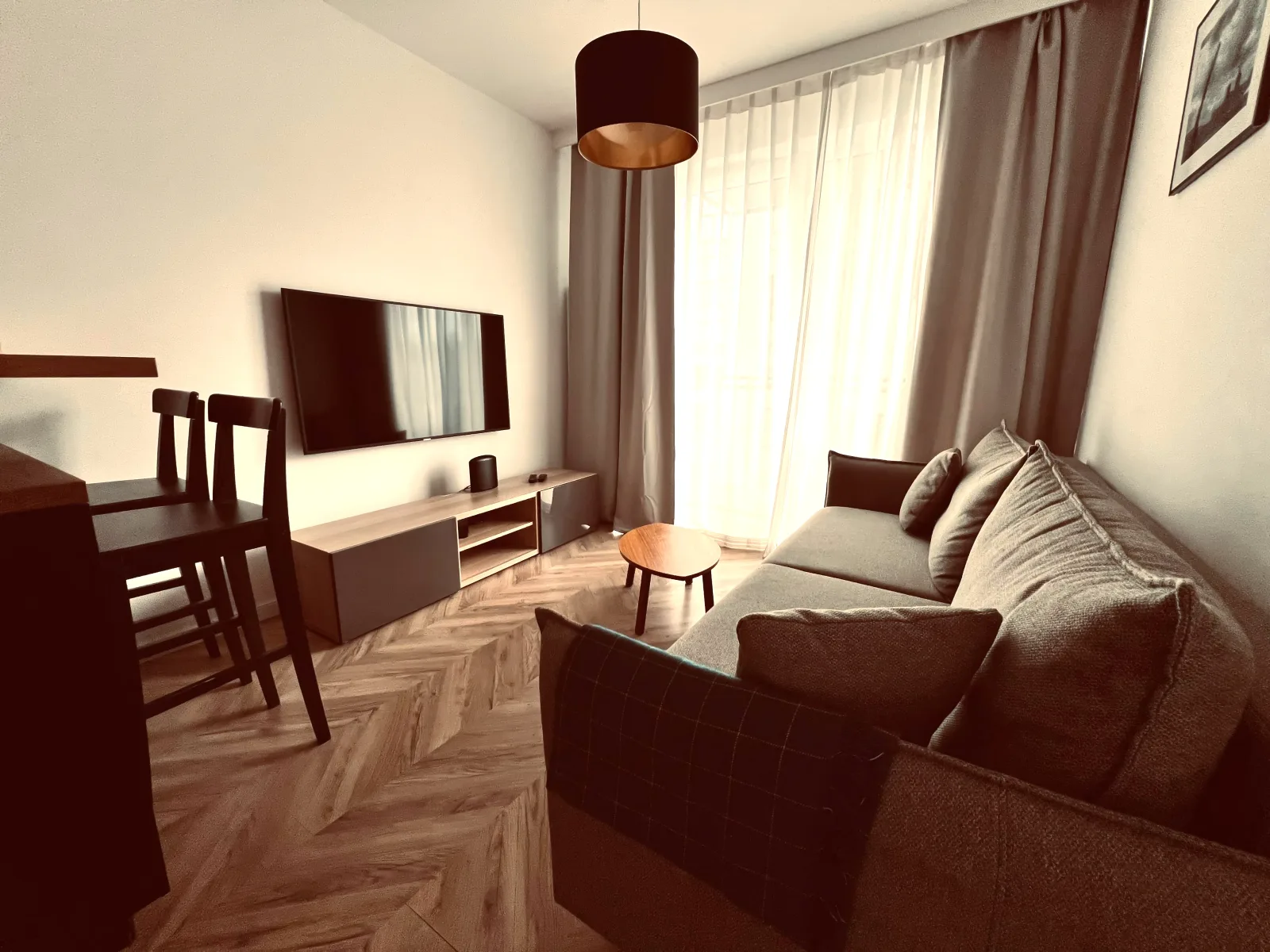 Apartament standard Bastion Wałowa — przestronny salon